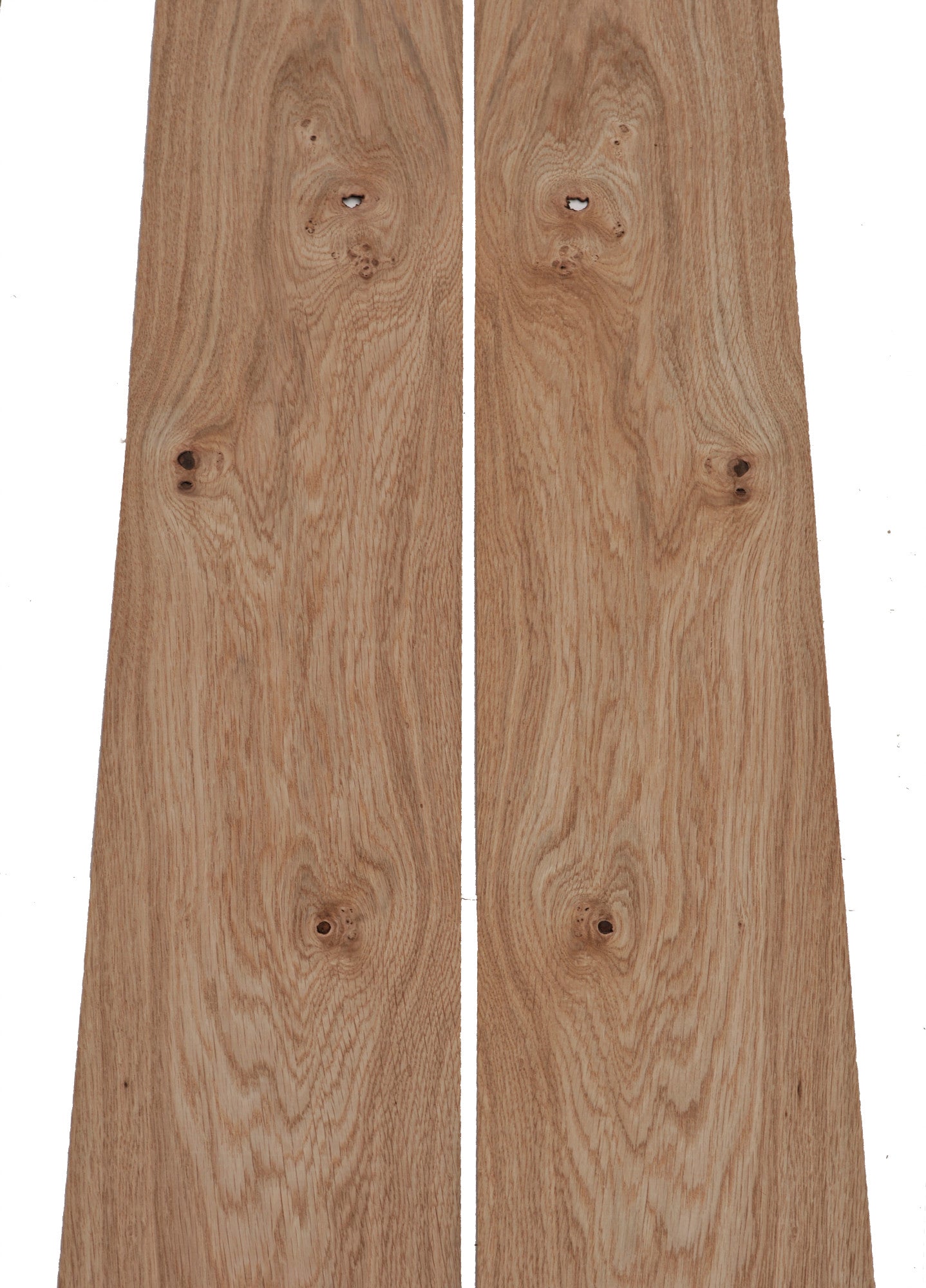 Pippy Oak wood veneer. 2 Sheets 4ft 10" x 7" ( 148 x 18cm )