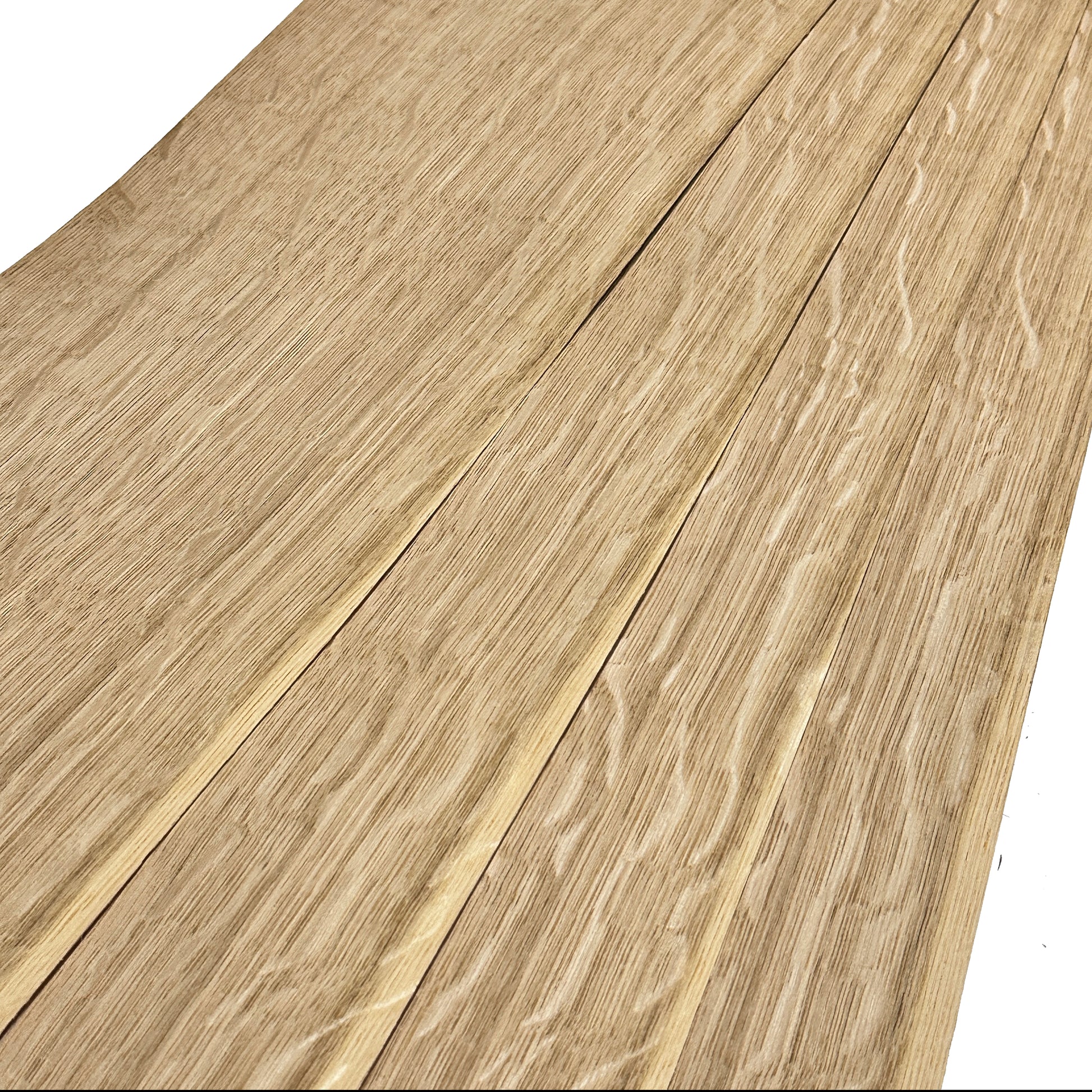 Rift cut Oak veneer