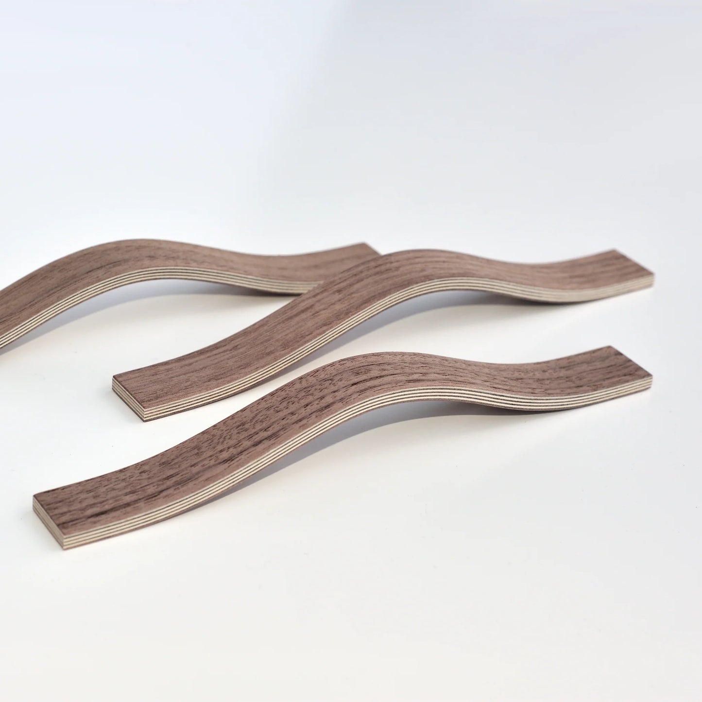 Wooden furniture handles - Walnut