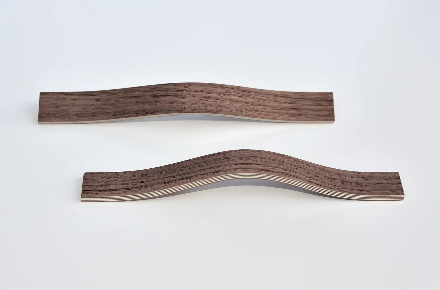 Wooden furniture handles - Walnut