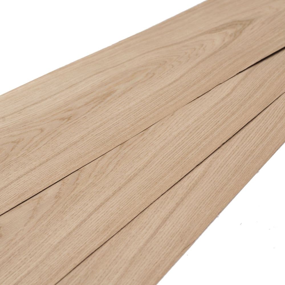 European Oak wood veneer. Sheet 7ft 10" x 9.5" ( 240 x 24 cm )